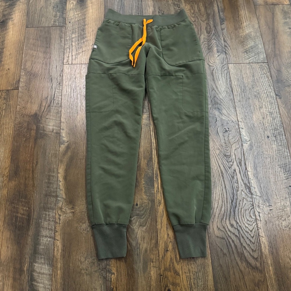 FIGS Technical Collection Jogger Scrub Pantsβ Olive Green XXS Nurse Medical